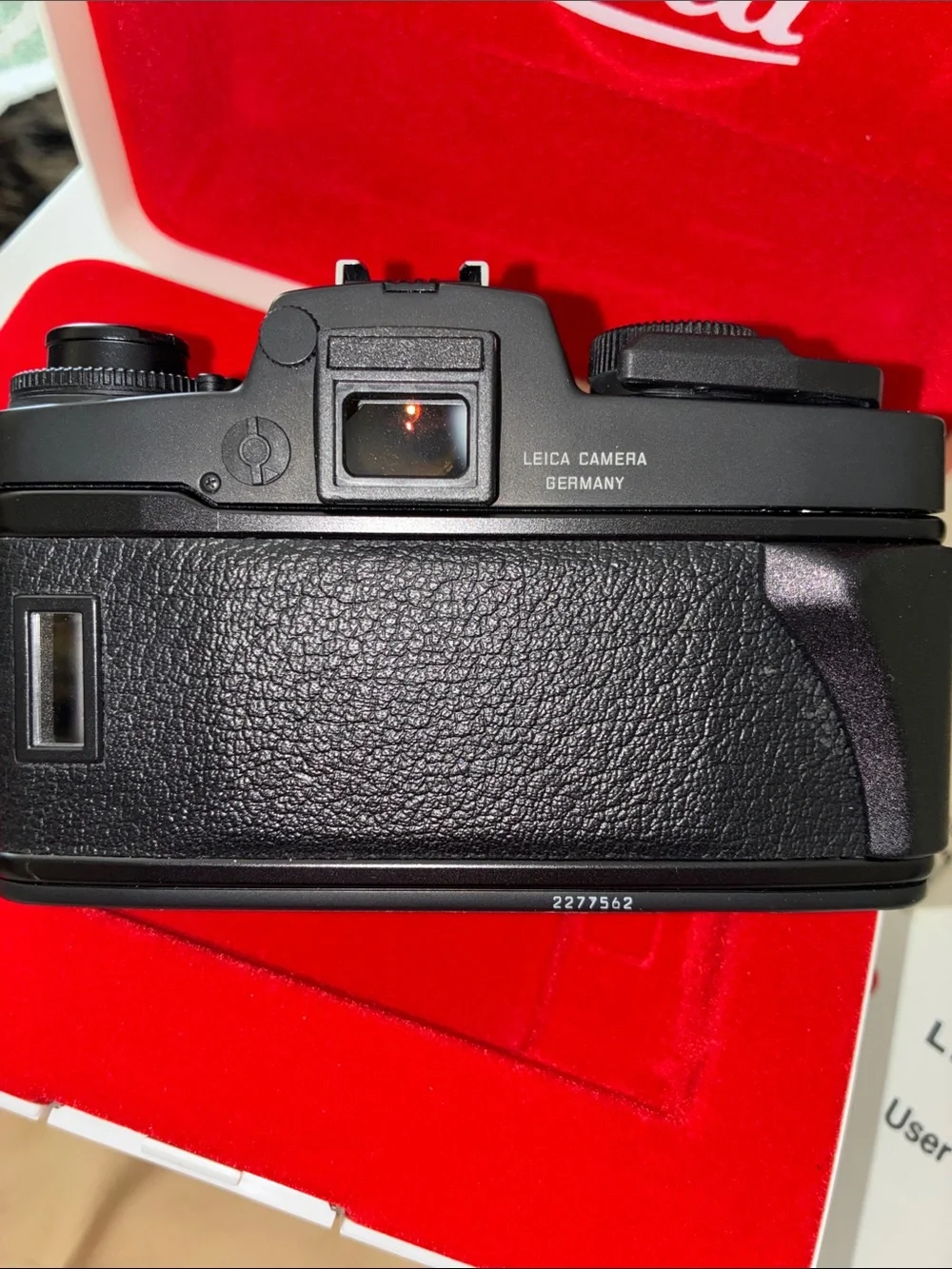 Leica R6.2 Black Body New in Box NEVER USED MINT CONDITION w Case Strap Germany